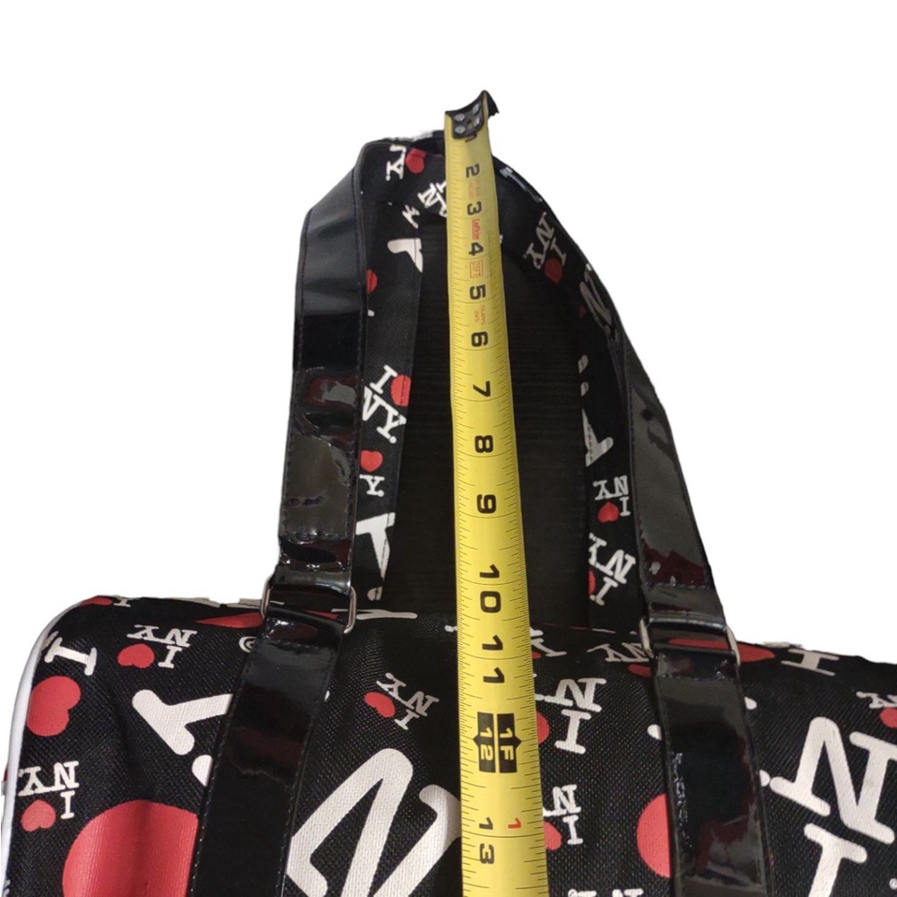 I ❤️‍🔥 NY Logo Small Duffel Bag - Picture 6 of 6